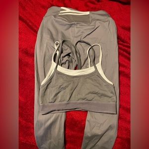 Fabletics Outfit Size L